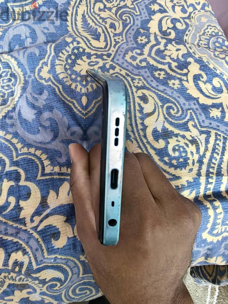 OPPO A78 2