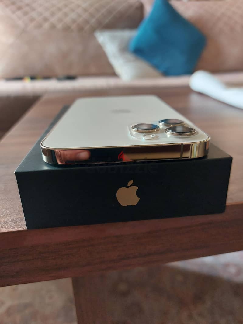 Apple - iPhone 12 Pro Max 4