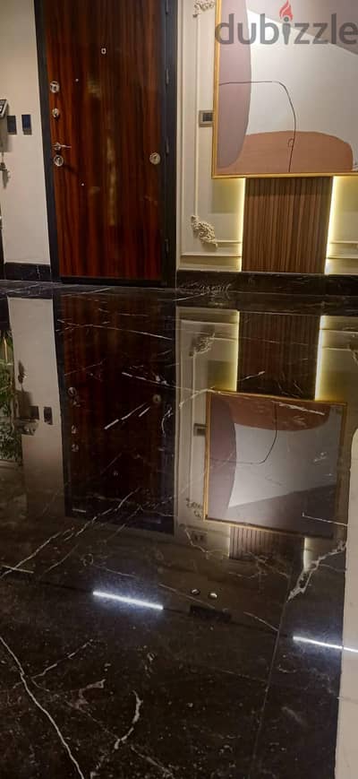 جلى وتلميع جميع انواع الرخام والجرانيت بجوده عاليه