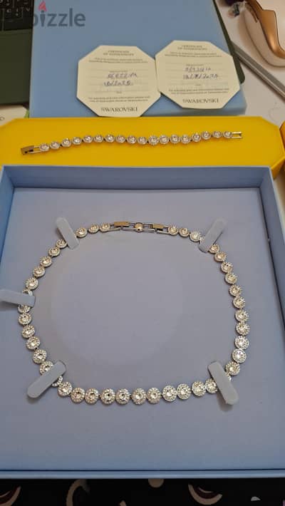  طقم Swarovski Original  