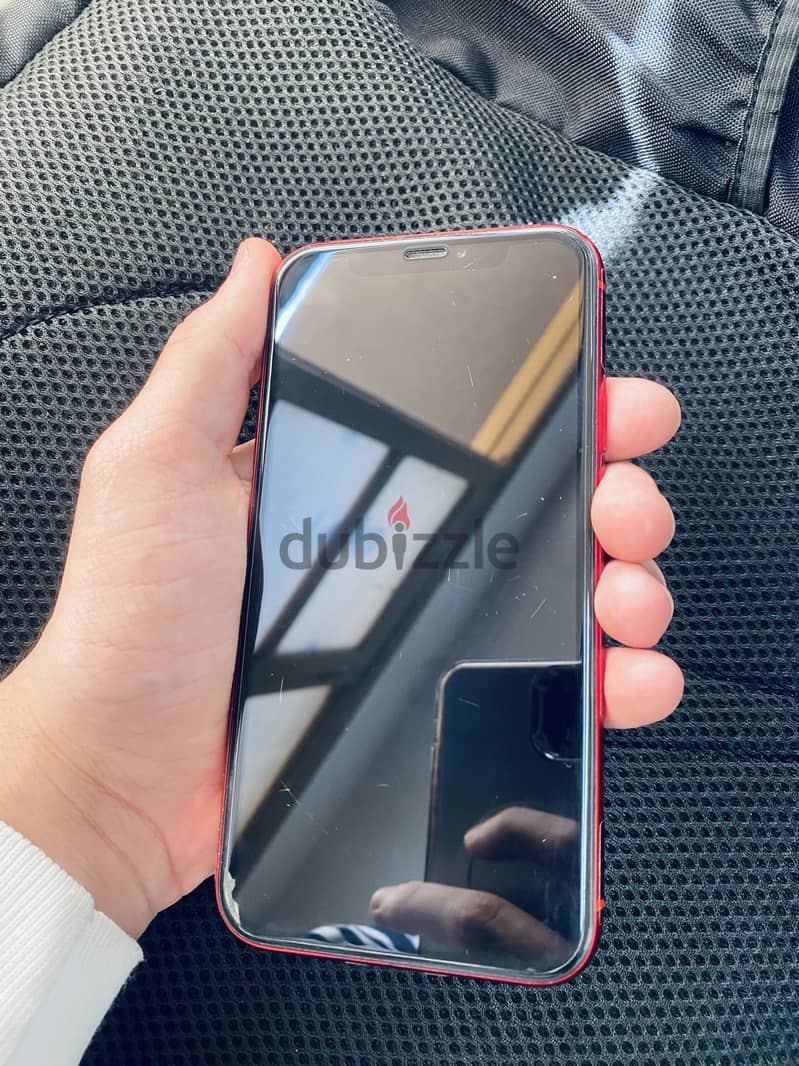 Apple - iPhone XR 1