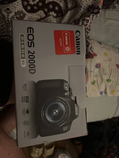 Canon EOS 2000D