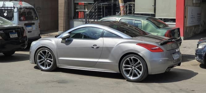 Peugeot RCZ 2011