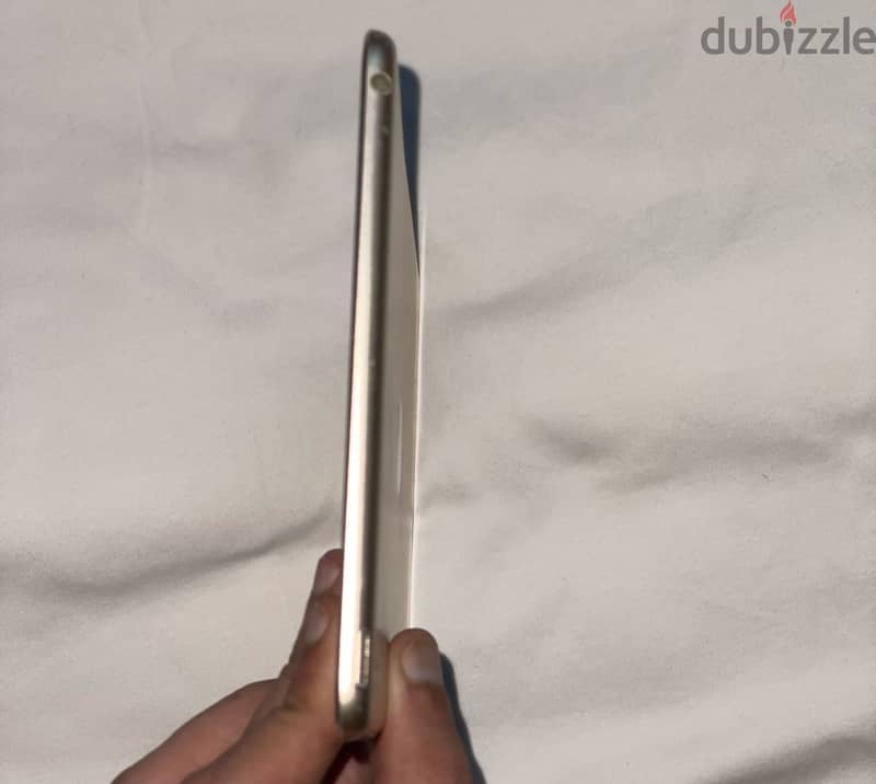 Ipad mini 4 like new 4