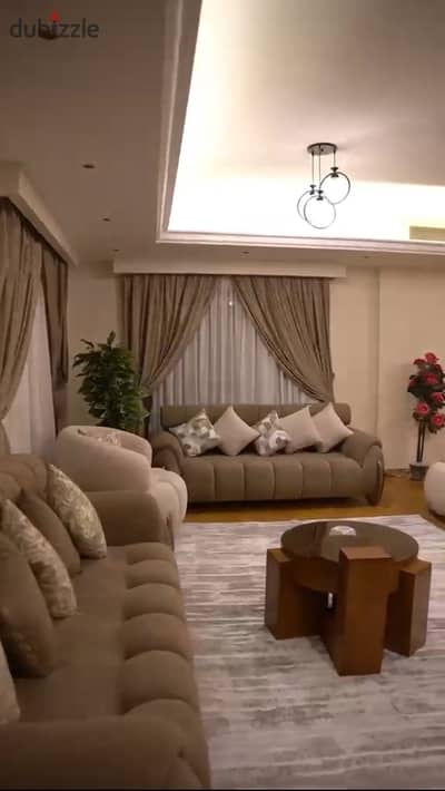 استوديو الإيجار مفروشه اميز موقع الدقي بجوار كل الخدمات والمطاعم والكافيهات