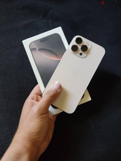 آبل - آيفون 16 برو ماكس