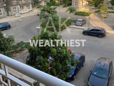 شقة للبيع كاش في B12 مدينتي استلام فوري بتطشيبات طلعت مصطفي بالقرب من East Hub Mall وCraft Zone