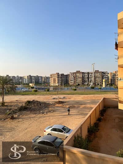 Apartment on the third floor in neighborhood 27 with an area of 130 square meters