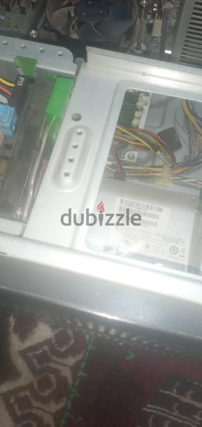 كيسة hp 600g 1 i5 4570 رامات 12جيجا هارد ssd 128 وhdd 300 جيجا