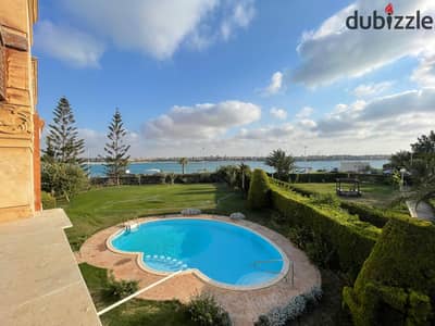 Villa for rent Marina 5 private bath private marina on the lake steps to the sea