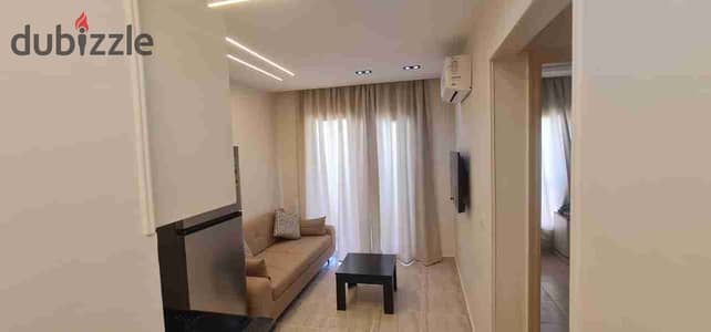 Chalet finishing the Super Lux for daily rental