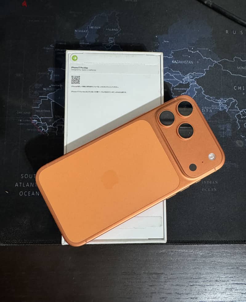 Apple - iPhone 17 Pro Max 3