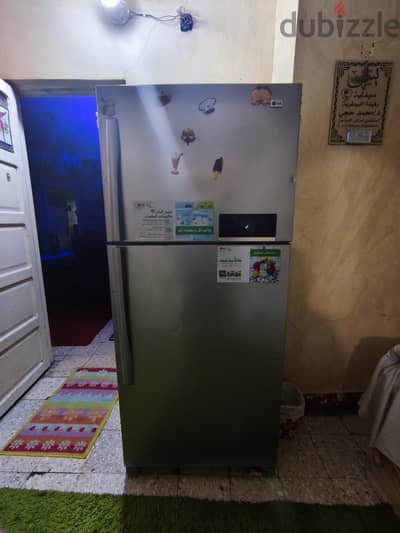 LG refrigerator