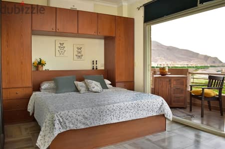 Sea View Villa | Private Garden | Pool 2 Mins Away | From The Owner