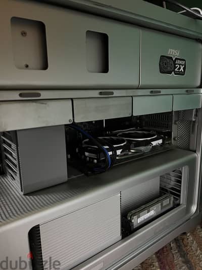 للبيع: وحش المونتاج والعمل الشاق - Mac Pro 2012 Tower (مُحدث بالكامل)