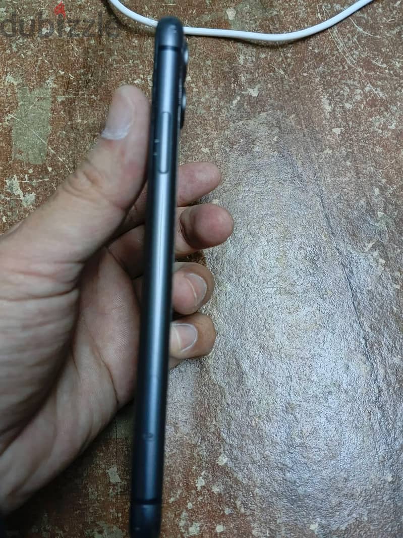 iPhone 11 2