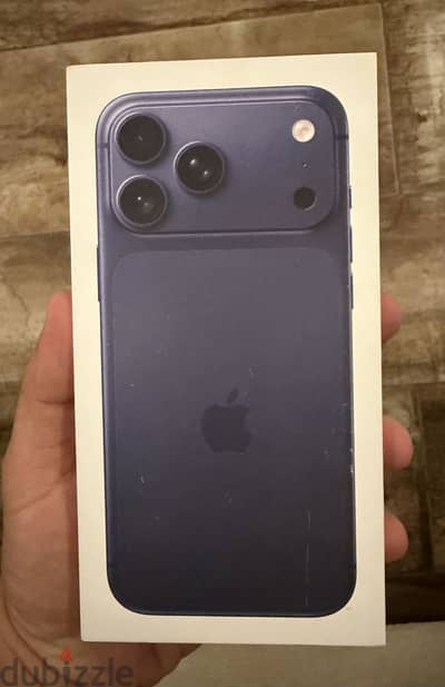 Apple - iPhone 17 Pro Max
