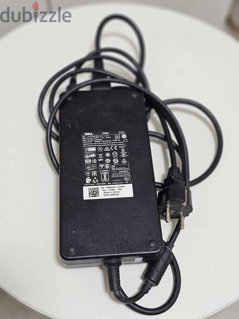 Dell 7730 1