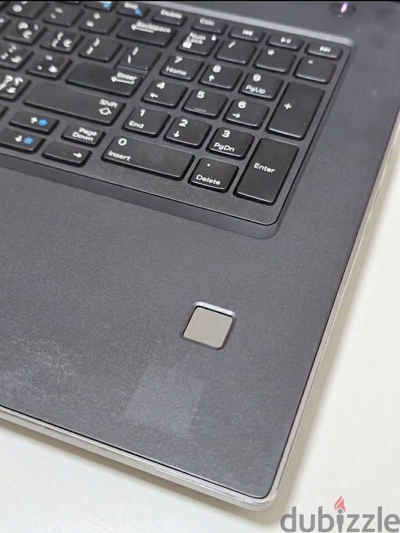 Dell 7730 3