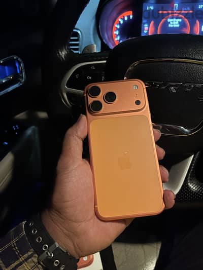 iPhone 17 pro max 256 gagi battery 100% معاه كل حاجته