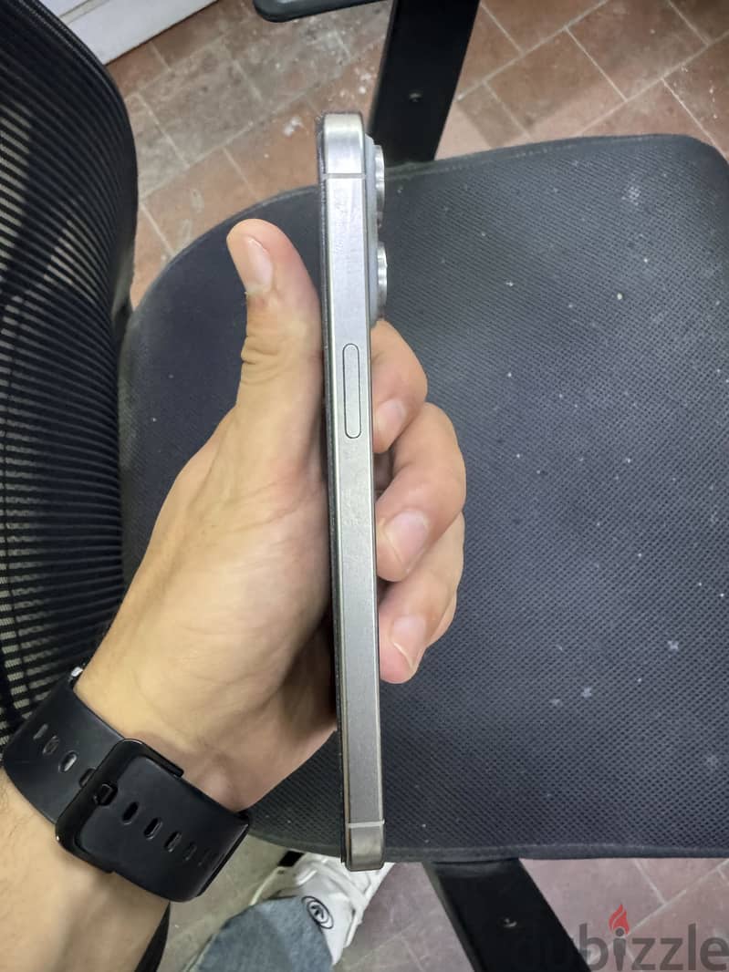 Apple - iPhone 15 Pro Max 3