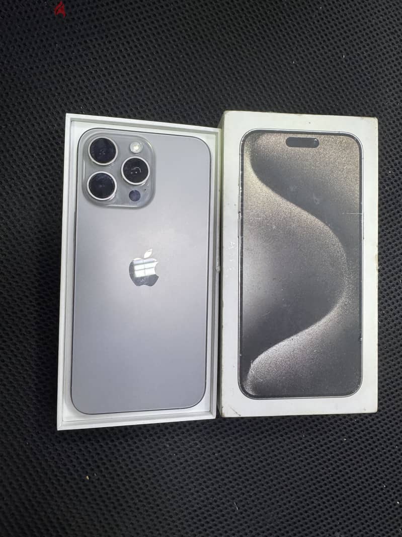 Apple - iPhone 15 Pro Max 4