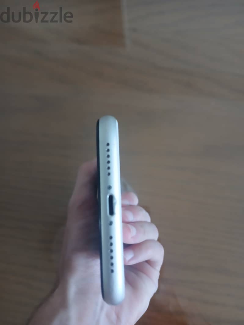 Apple - iPhone 11 2