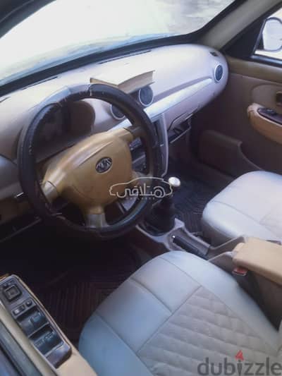 بى واى دى‬ فلاير 2006 للبيع الزقازيق