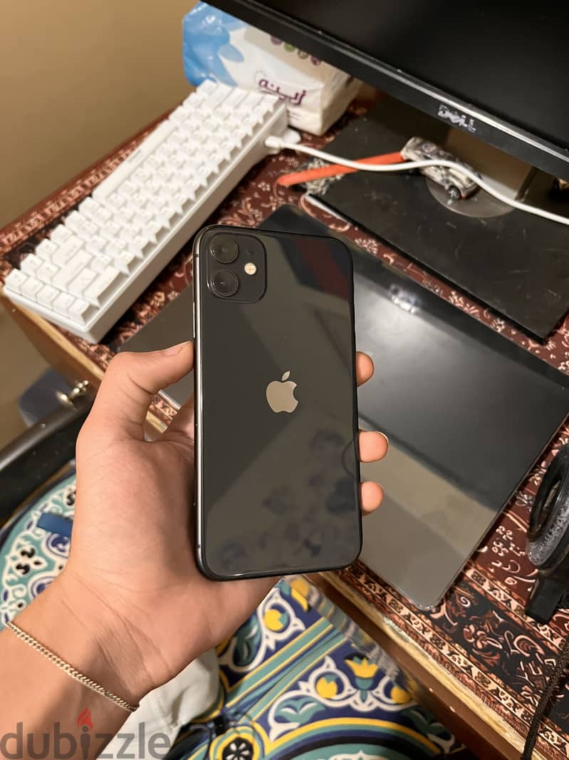 Apple - iPhone 11 5