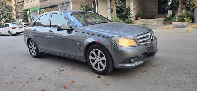 Mercedes-Benz C180 2012