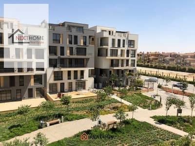 فرصة مميزة جدًا لسرعة البيع تريبلكس 314 م في Eastown Sodic فيو جاردن برايم لوكيشن التجمع الخامس القاهرة الجديدة