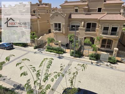 اقل سعر توين هاوس استلام فوري 311 م ٤ غرف اقوي واميز لوكيشن في الباتيو اورو لاڤيستا التجمع الخامس