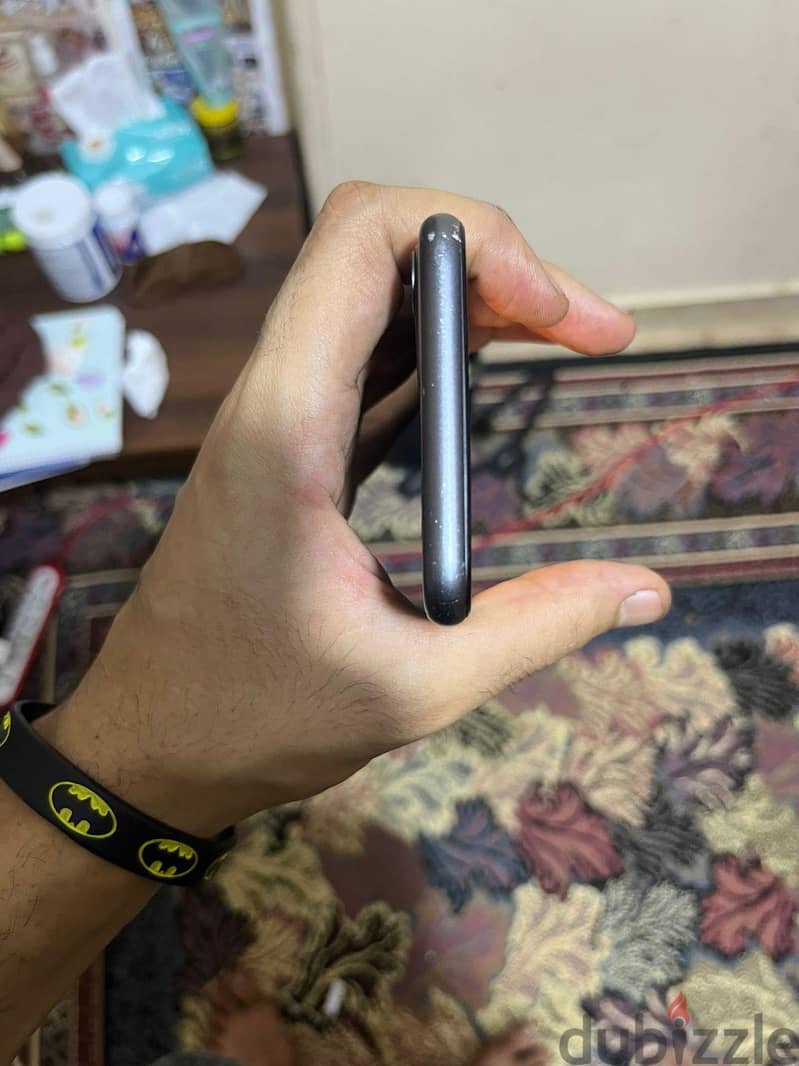 Apple - iPhone 11 3