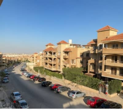 شقة 169م للإيجار بالخمائل الهضبة | 3 غرف | ريسبشن 3 قطع | فيو مفتوح على المول والجاردن