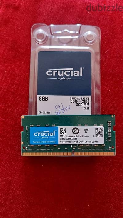 Crucial RAM 8 Gig , DDR4-2666 NEW