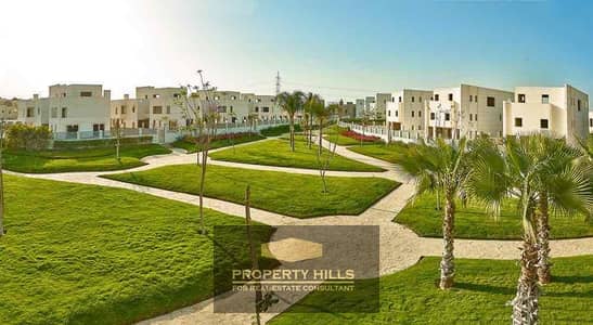 Twin House immediate in Cleopatra Palace in front of Open Air Mall and on Suez Road