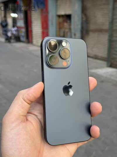 Apple - iPhone 15 Pro 256gb