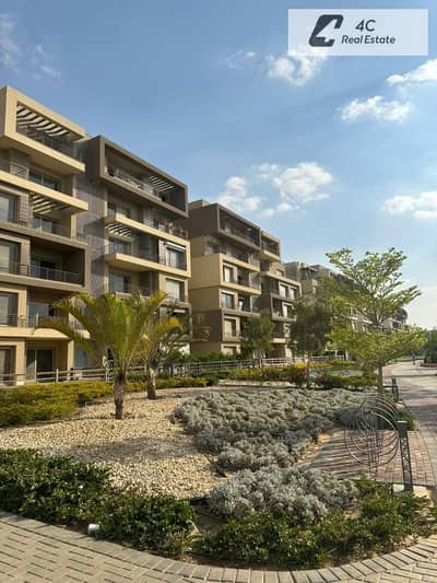 اقل شقة استلام فوري ارضي بجنينة 150 متر + 96 متر في[palm hills new cairo] فيو مميز جدا