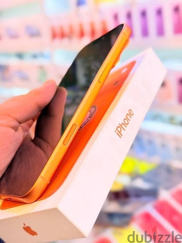 Apple - iPhone 17 Pro Max 2