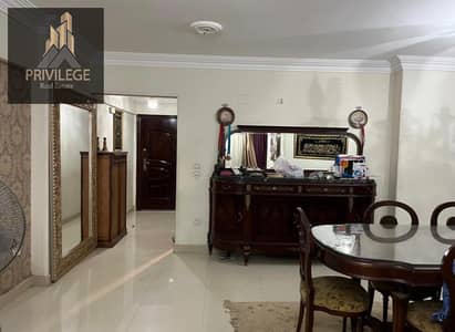 لسرعه البيع شقه في زهراء المعادي – أبراج الياسمين بجوار تيجان 1 تشطيب سوبر لوكس  145م²