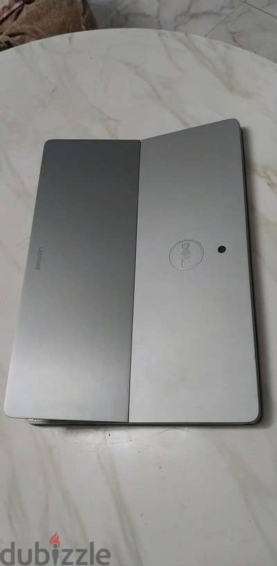 Dell latitude 7210 2in1