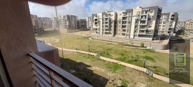 للايجار شقة ١٣٠م كمباوند جنة ٤ الشيخ زايد بجوار هايبر اول سكن تشطيب راقى بسعر مميز