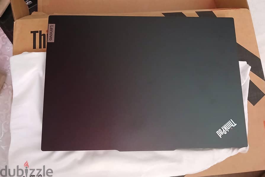 ThinkPad E16 G1 3