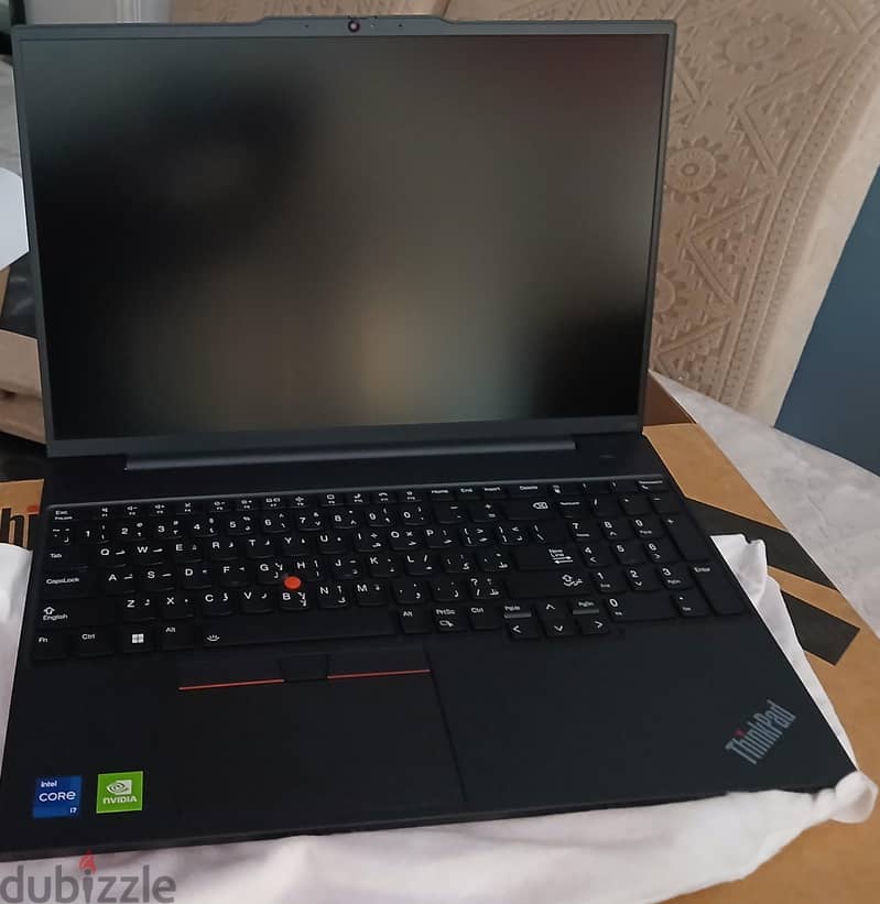 ThinkPad E16 G1 4