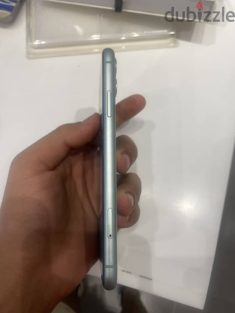 Apple - iPhone 11 5