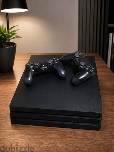  للبيع PlayStation 4 Pro سعة 1TB