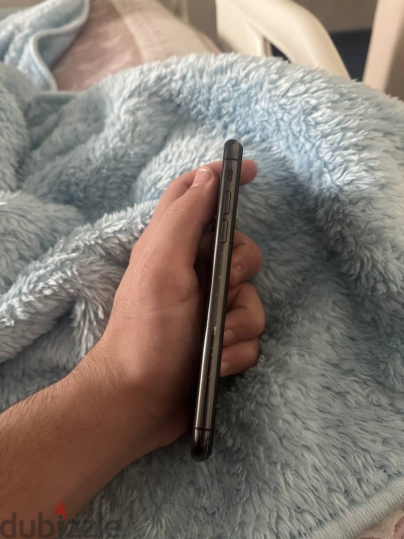 Apple - iPhone X 3
