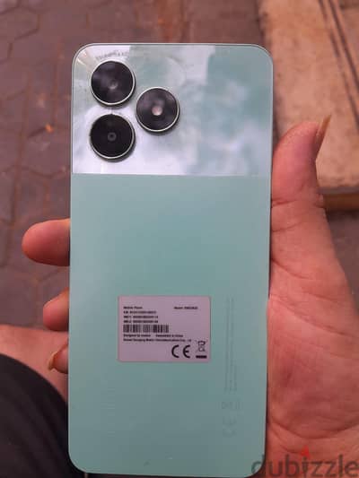 Realme Note 50 – لون أخضر مميز 