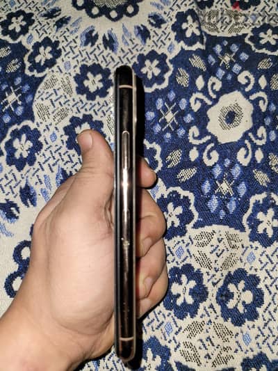 Apple - iPhone 11 Pro