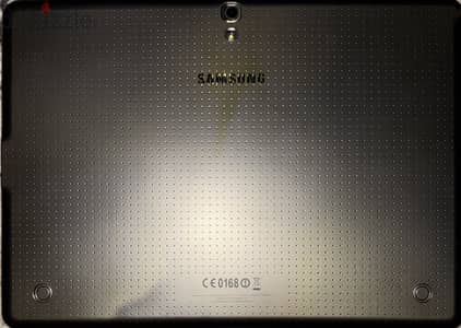 Samsung Galaxy Tab 10.5 LTE (SM-T805) With official Samsung case